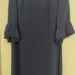 美品　オンワードany sis ワンピース　濃青