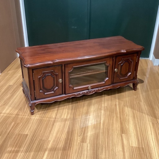 【トレファク神戸南店】アンティークテレビボード Malina Cassili です‼︎【取りに来られる方限定】