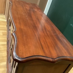 【トレファク神戸南店】アンティークテレビボード Malina Cassili です‼︎【取りに来られる方限定】の画像