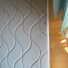 【取りに来てくれる方】マットレスの画像