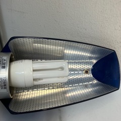 K2409-373 コイズミ 蛍光灯スタンド BTN560038 2006年製 通電確認済み 中古の画像