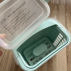 哺乳びん 消毒ケース (電子レンジ・薬液消毒OK) の画像