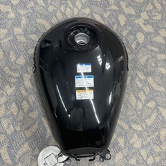 Z900RS 50th タンク　凹みあり Kawasaki z900rs タンク 凹み傷あり