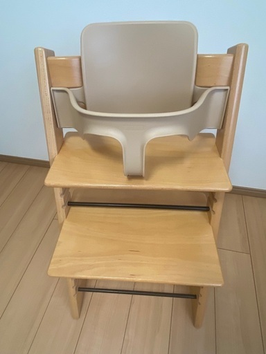 ストッケ Stokke トリップトラップ　ベビーセット＋テーブル＋ハーネス