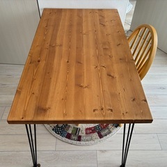 ヴィンテージ風ダイニングテーブル（中古品）の画像