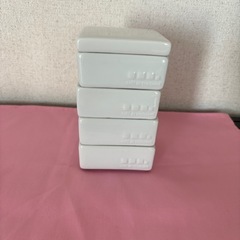 陶器のキャニスター？