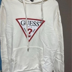 ③ GUESS トレーナー