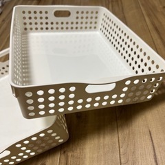 カゴ３点の画像