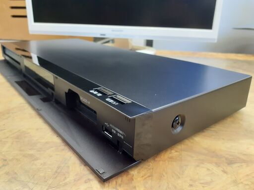 安心の動作保証有パナソニック HDD容量1TBの2チューナー搭載ブルーレイレコーダー DMR-BW1050 2018年製　保証有り【愛千130】