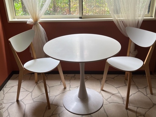 ダイニングテーブルとチェアのセット　IKEA イケア　ホワイト　ダイニングセット　80センチ　韓国インテリア　