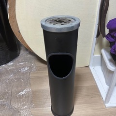 自立式灰皿
