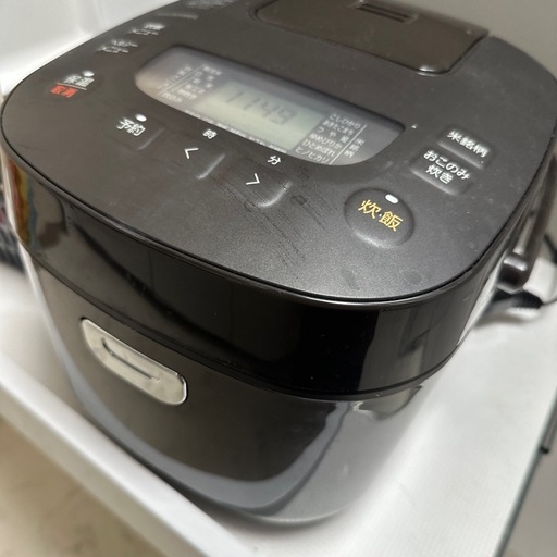 アイリスオーヤマ 炊飯器5.5合 ブラウン
