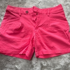 adidasショーパンピンク