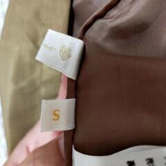 スカート　大人の画像