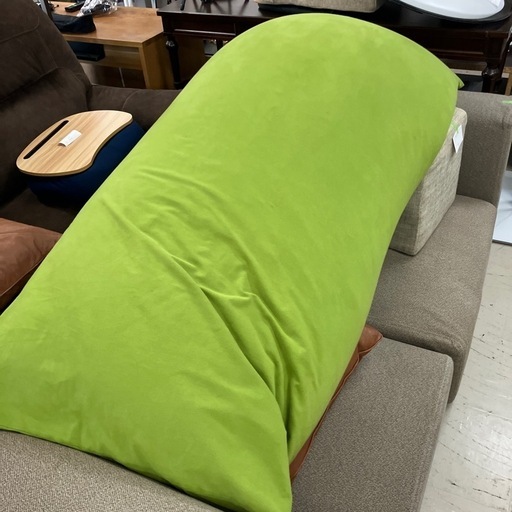 O2409-384 yogibo ヨギボー グリーン 汚れあり 中古