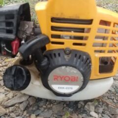 草刈機。RYOBI。ジャンク品。の画像