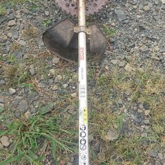 草刈機。RYOBI。ジャンク品。の画像