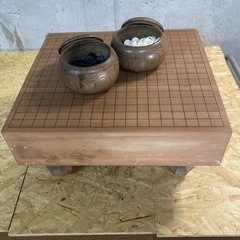 高級碁盤　囲碁版 脚付き 碁石 囲碁セット