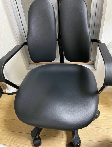 DUOREST デュオレスト　ニトリ　オフィスチェア　引き取り限定