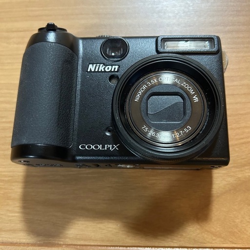 Nikon COOLPIX P5100 ブラック 動作品 ニコンコンデジ