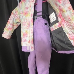 無料 子ども用スキーウェアの画像
