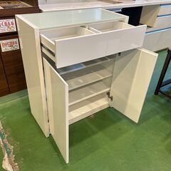 【愛品館八千代店】ガラストップキッチンカウンター　の画像