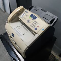 ブラザーのFAX(FAX-2810)の画像