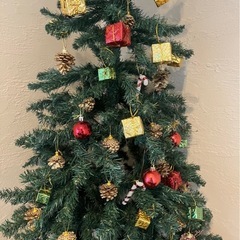 クリスマスツリー（オーナメント付！）の画像