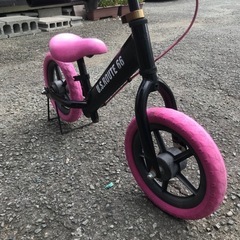 キックバイクの画像
