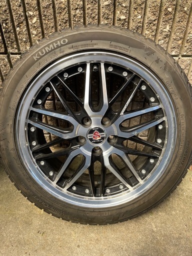 スタッドレスタイヤバリ山‼️激安‼️