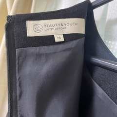 【美品】ユナイテッドアローズ冬用ワンピース　結婚式の画像
