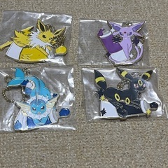 ポケモン　キーホルダー　4点セット