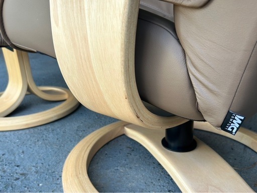《取引者様決定》美品　IMG Comfort社製 アイエムジーコンフォート Norway ノルウェー 北欧 リクライニングチェア&オッ