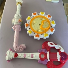 お話し中　プリキュアおもちゃ 