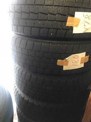 トヨタ純正　　　　スタッドレス
