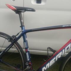 バーレーンMERIDAスクルトゥーラ4000の画像