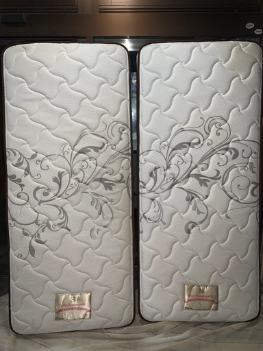 ※終了※クイーンサイズ★シーリー マットレス ベッド