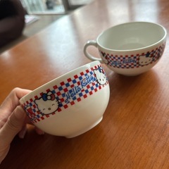 ハローキティ スープカップ 2個セットの画像