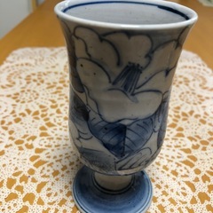 陶器カップの画像