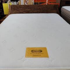 【愛品倶楽部柏店】ワイドダブルベッド 「F:PERFORMAX (パフォーマックス) ウォーターヒヤシンス」「M:シモンズ Medium 6.5 TOKYO interiorモデル AB09611401」の画像