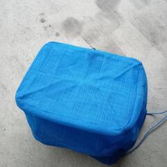 吊り下げカバー付き干し器　ほぼ未使用の画像