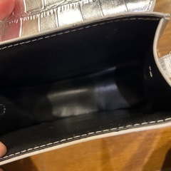 新品　シルバー　ハンドバッグの画像
