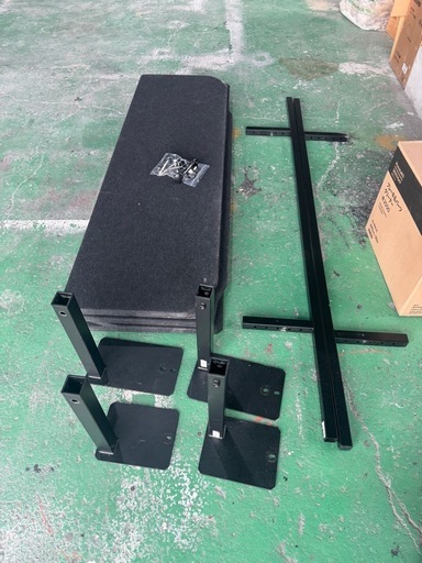 ハイエースベットキット調整穴あり