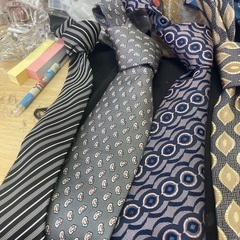 メンズネクタイの画像