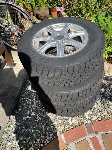 ノーマルタイヤ