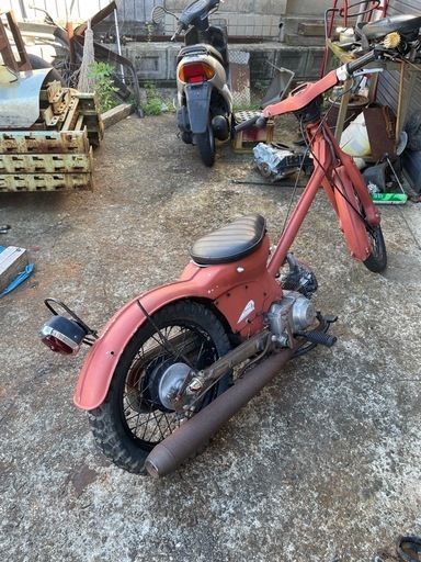 値下げロングフレーム加工のカブチョッパーベースに！