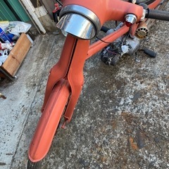 値下げロングフレーム加工のカブチョッパーベースに！の画像