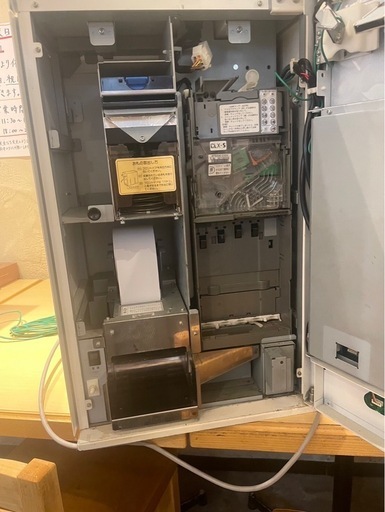 券売機　
メーカー, マミヤオーピー ; 型式, VMT-120.