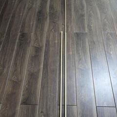 突っ張り棒　108〜199cm　ナチュラルウッド　2本まとめて　の画像