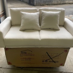 【新品・未組立】ロッティ 2人掛けローソファ アイボリー　の画像